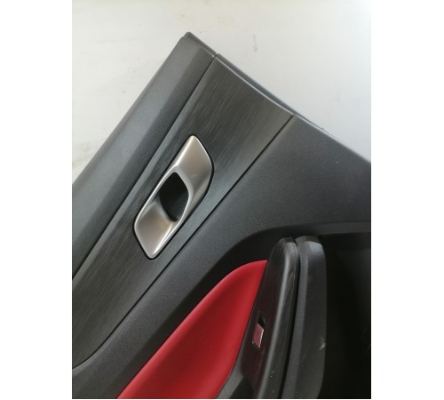 Обшивка двери задняя левая