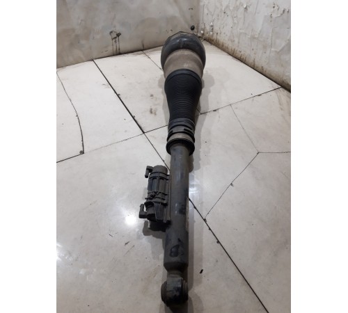 Пневмоамортизатор подвески задний правый