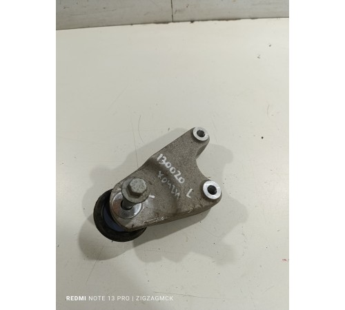 Кронштейн крепление левый