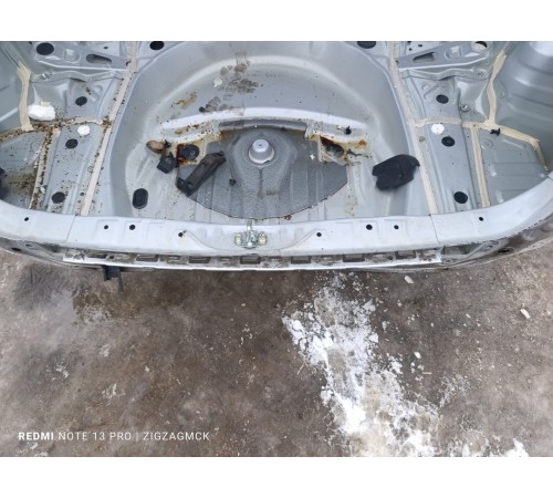 Задняя панель