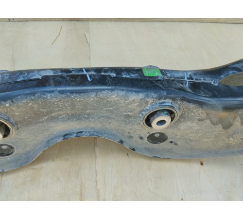 Балка подвески (подрамник) задняя