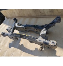 Балка подвески (подрамник) задняя