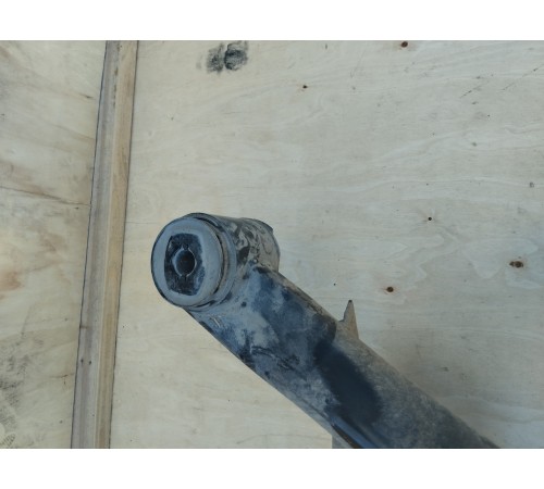 Балка подвески (подрамник) задняя