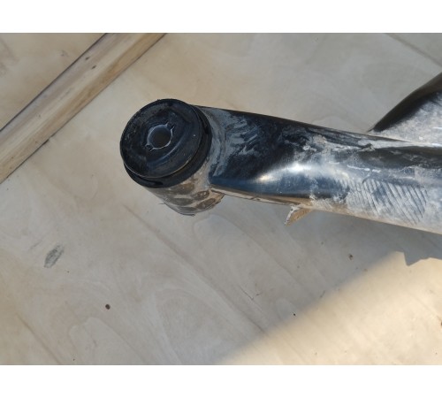 Балка подвески (подрамник) задняя