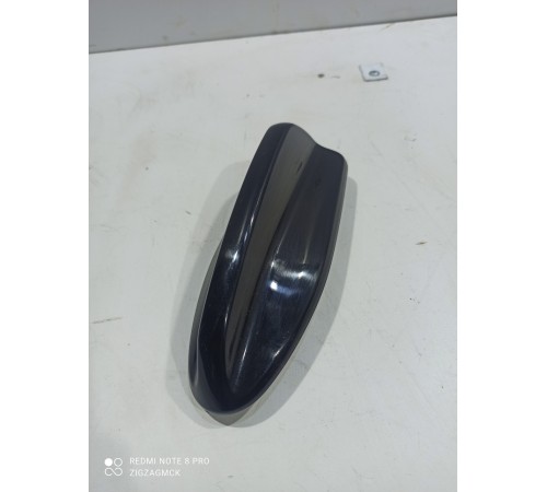 Накладка плавник антенны