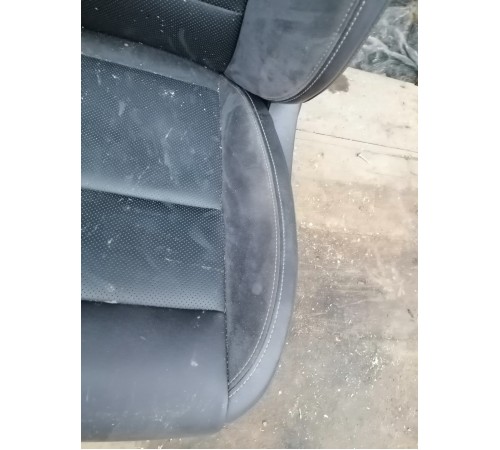 Сиденье переднее левое