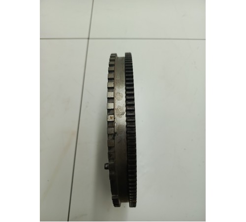 Маховик двигателя