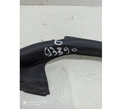 Уплотнитель двери(задний левый)