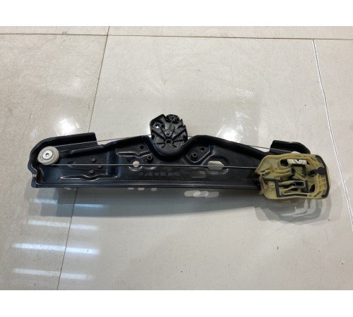 Стеклоподъемник электрический