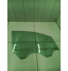 Стекло двери переднее правое