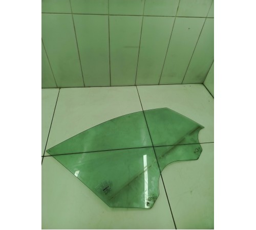 Стекло двери переднее правое