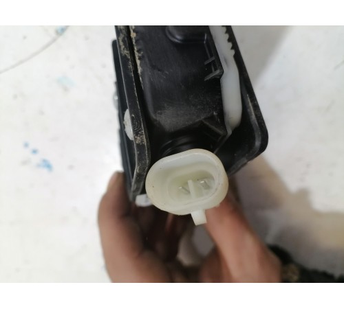 Замок лючка бака, активатор