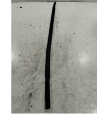 Молдинг стекла задний левый