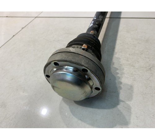 Полуось (привод) (задний, правый)