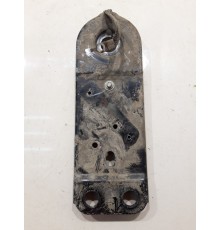 Кронштейн задней балки(правый)