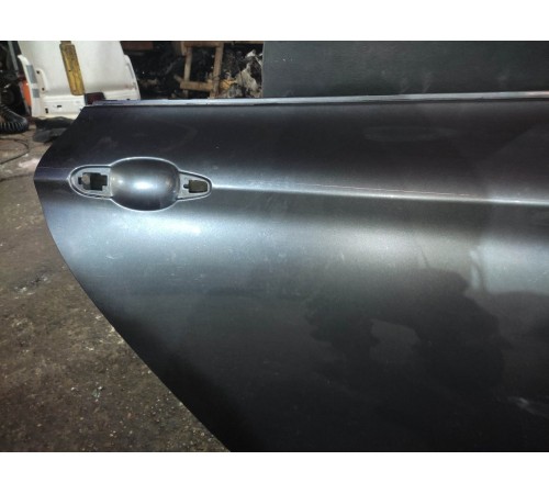 Дверь (задняя, правая)