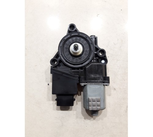 Моторчик стеклоподъемника (задний левый)