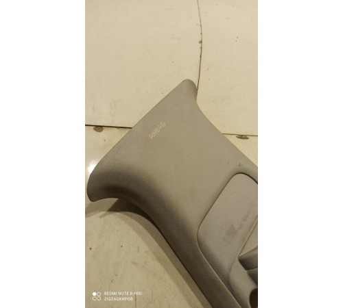 Обшивка центральной стойки(правая верхняя)