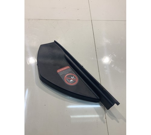 Накладка торпеды (правая)