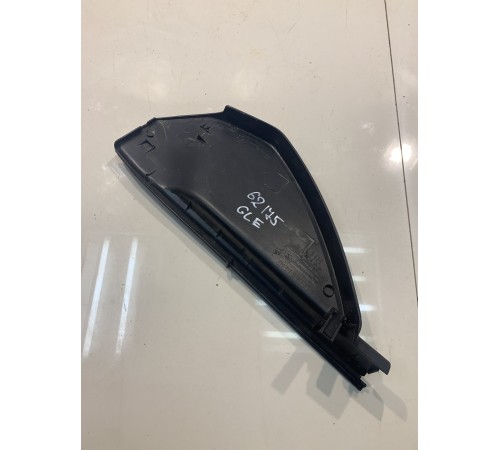 Накладка торпеды (правая)