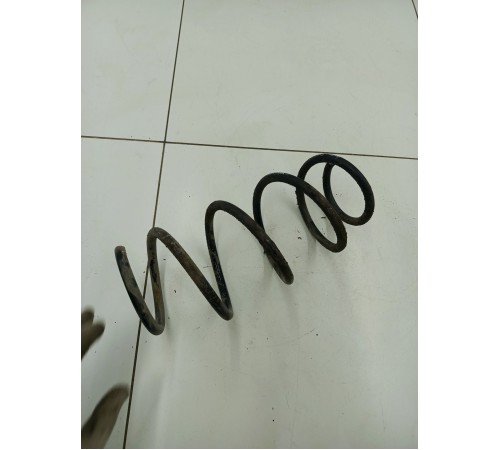 Пружина подвески передняя