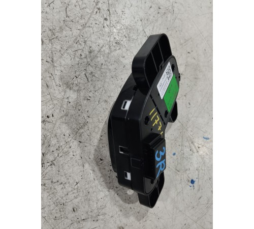 Блок кнопок регулировки сиденья задний правый