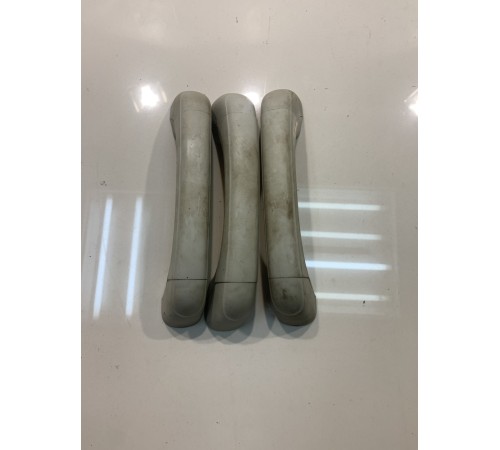 Внутренние ручки потолка