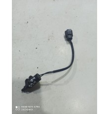 Концевик капота