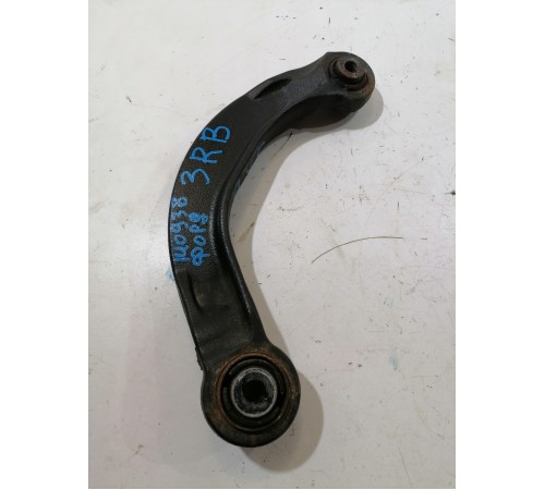 Рычаг подвески задний правый верхний