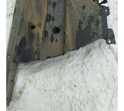 Защита днища (правая)