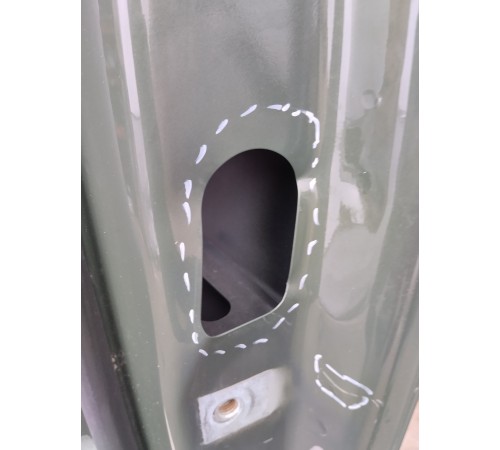 Дверь передняя левая