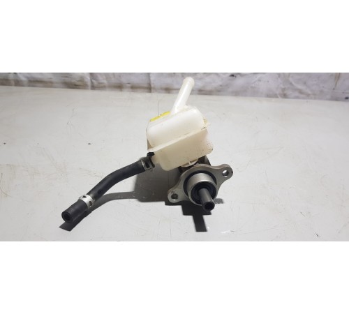 Главный тормозной цилиндр