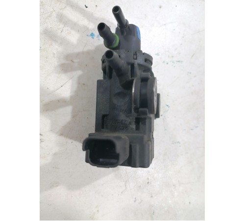 Клапан вакуумный