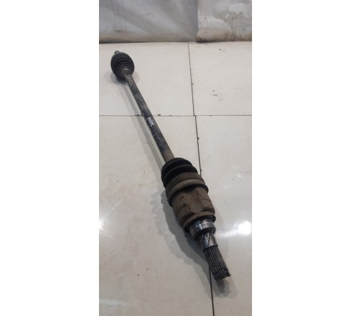 Полуось (привод) (задний, правый)