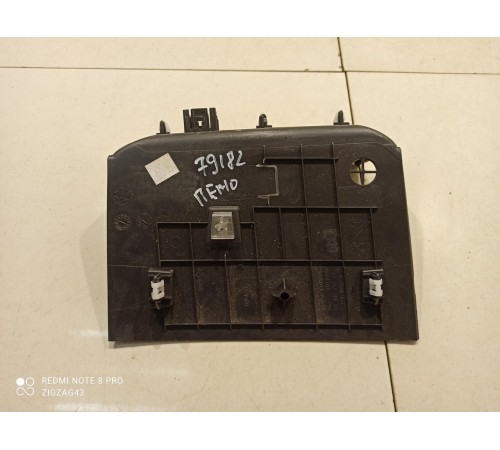 Пластик разъёма USB