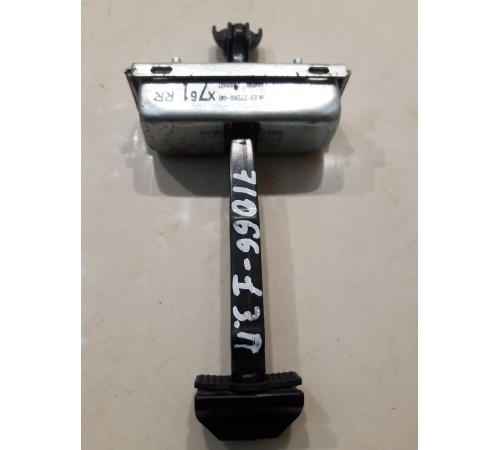 Ограничитель двери (задний, правый)