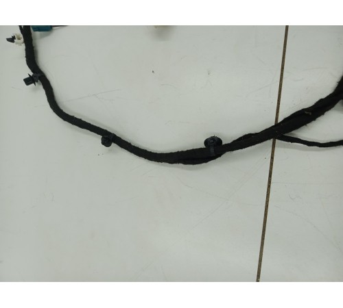 Электропроводка двери багажника