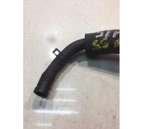 Патрубок системы охлаждения