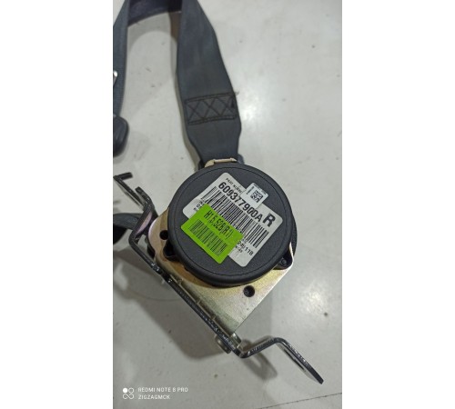 Ремень безопасности задний средний