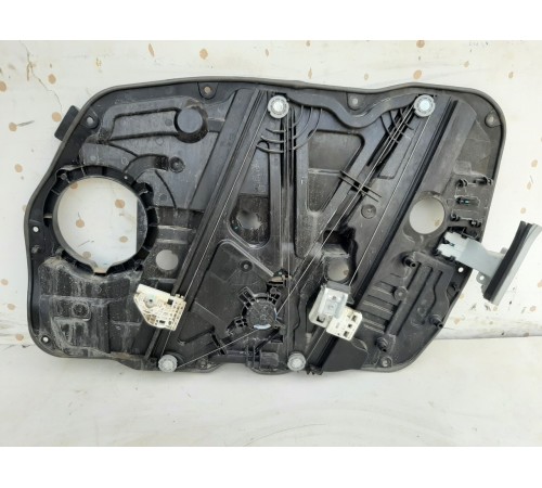 Стеклоподъемник (передний левый)