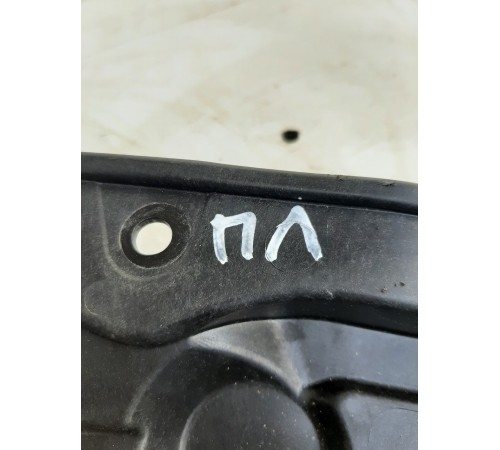 Стеклоподъемник (передний левый)