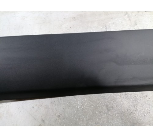 Обшивка крышки багажника верхняя