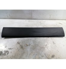 Обшивка крышки багажника верхняя