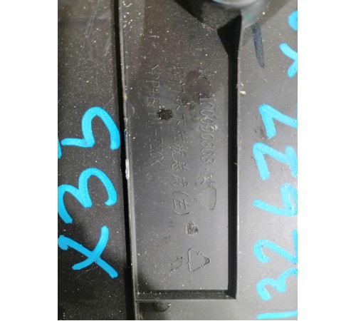 Молдинг двери задний левый 