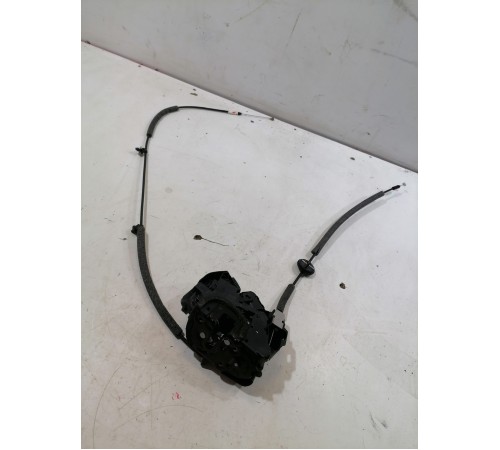 Замок двери задний левый