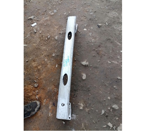 Усилитель бампера задний