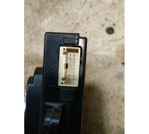 Блок управления климатом задний