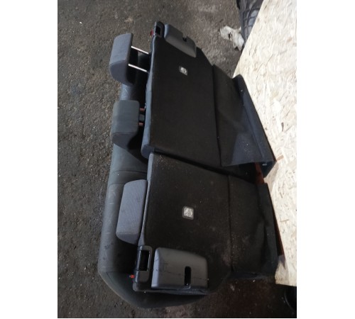 Сиденье задние