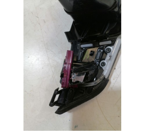 Воздушный дефлектор торпедо левый