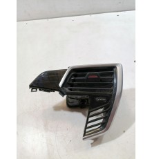 Воздушный дефлектор торпедо левый